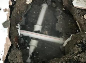 户县阳台漏水维修公司为您分享楼上楼下漏水怎么处理